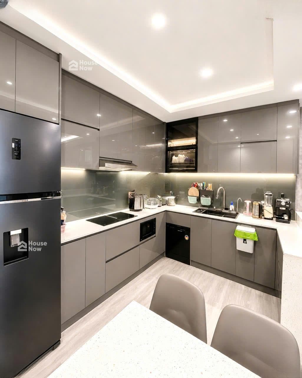 Bán căn hộ Sky Center, 3 phòng ngủ, 3WC, 139m2, giá 11.7 tỷ, full nội thất - ảnh 20 Bán căn hộ Sky Center, 3 phòng ngủ, 3WC, 139m2, giá 11.7 tỷ, full nội thất - ảnh 20