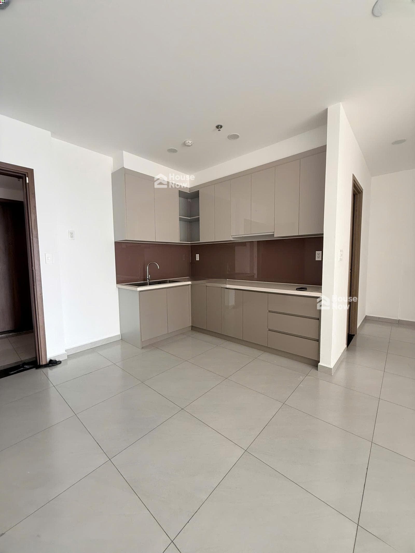 Bán nhanh CH MT Eastmark 1PN+1 DT 60,9m2. Sổ hồng sẵn. Hỗ trợ vay ngân hàng 80% LS 6,9%. View đẹp - ảnh 7 Bán nhanh CH MT Eastmark 1PN+1 DT 60,9m2. Sổ hồng sẵn. Hỗ trợ vay ngân hàng 80% LS 6,9%. View đẹp - ảnh 7