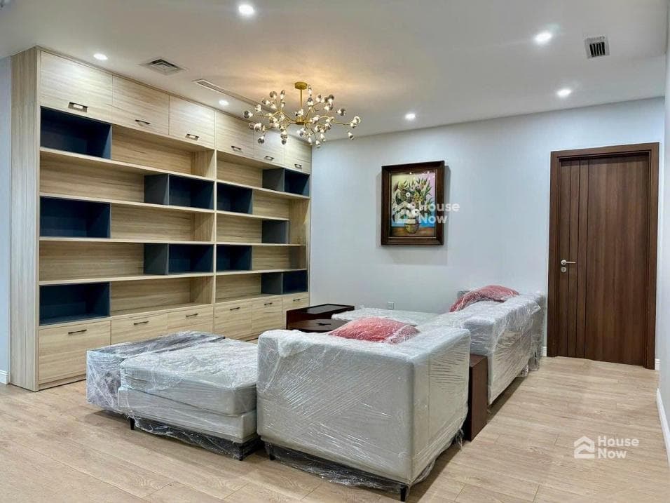 Bán penthouse 2 tầng hướng mát diện tích 347m2 full nội thất chung cư Green Diamond 93 Láng Hạ - ảnh 8 Bán penthouse 2 tầng hướng mát diện tích 347m2 full nội thất chung cư Green Diamond 93 Láng Hạ - ảnh 8