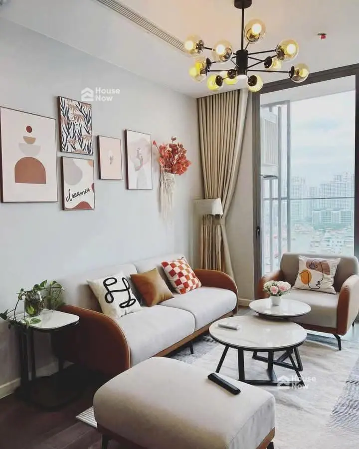 Bán gấp căn hộ sổ đỏ dài lâu Goldseason 47 Nguyễn Tuân 60m2 2 ngủ giá 5 tỷ - ảnh 1 Bán gấp căn hộ sổ đỏ dài lâu Goldseason 47 Nguyễn Tuân 60m2 2 ngủ giá 5 tỷ - ảnh 1
