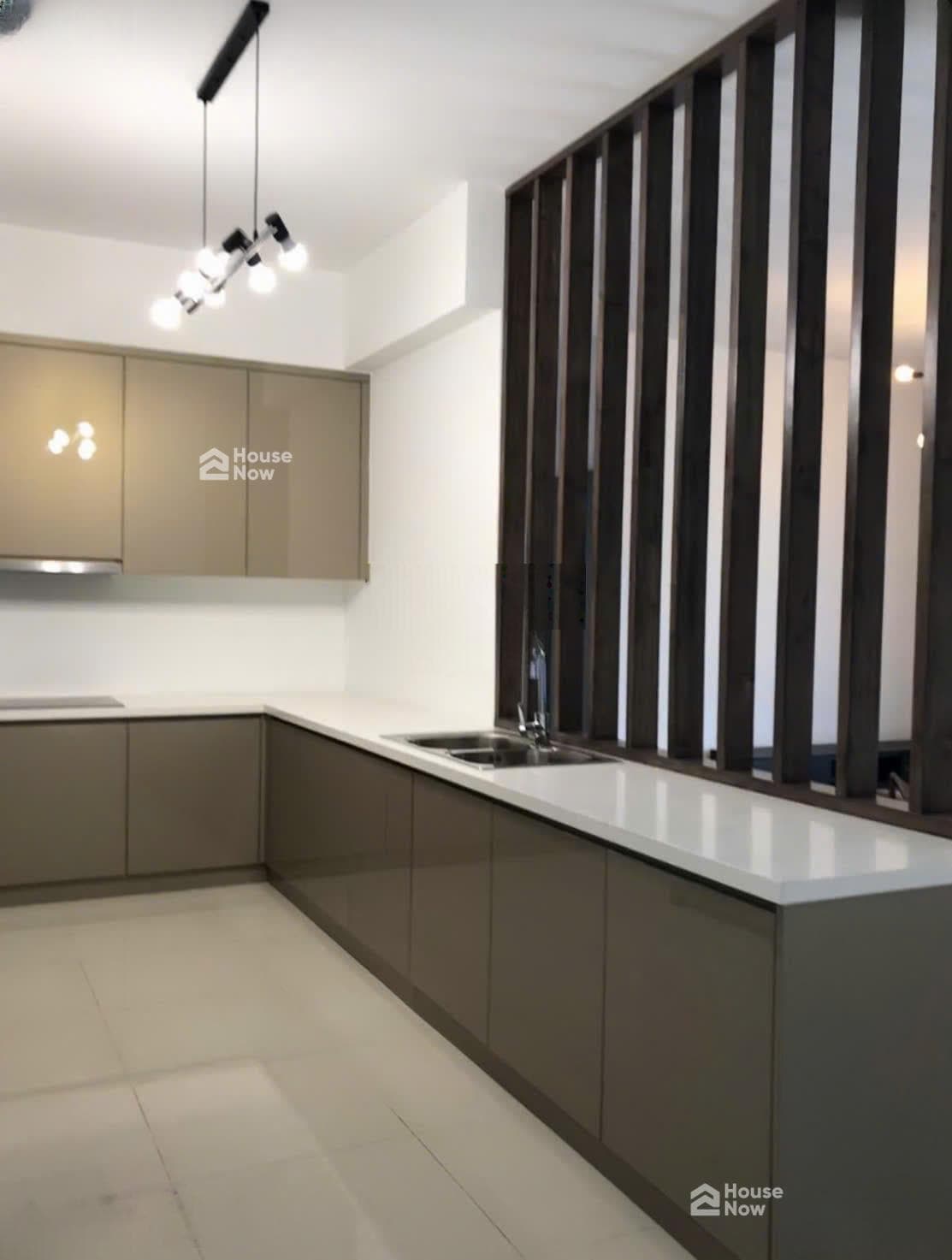 Giá tốt thị trường, chỉ 23.5 tỷ sở hữu ngay 150m2 3PN view nội khu đẹp, Sẵn sổ hồng nhận nhà ngay - ảnh 1 Giá tốt thị trường, chỉ 23.5 tỷ sở hữu ngay 150m2 3PN view nội khu đẹp, Sẵn sổ hồng nhận nhà ngay - ảnh 1