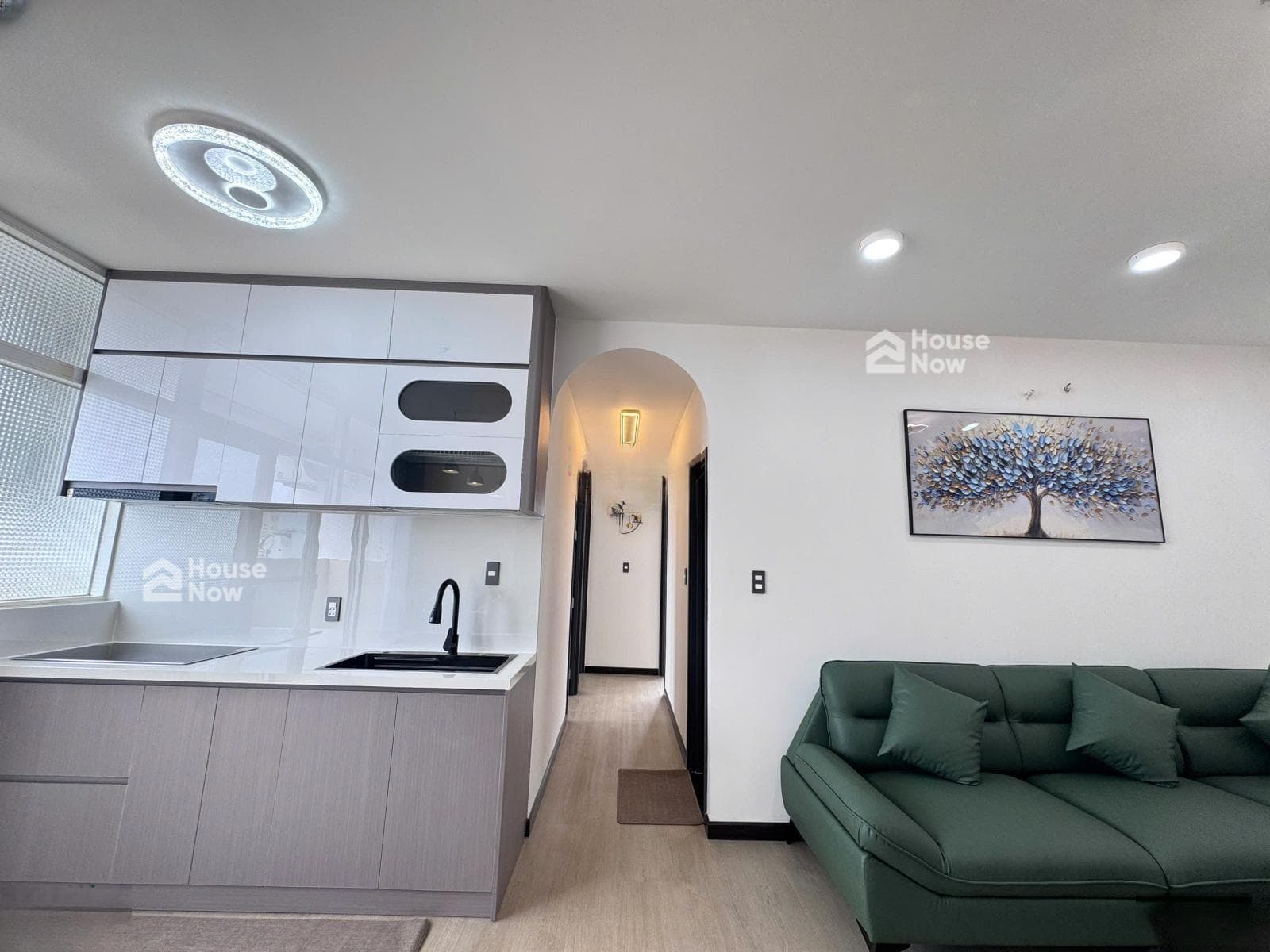 Chính chủ gửi căn góc 83m2 Hoàng Kim Thế Gia, sổ hồng sẵn, full nội thất, thanh toán 800tr, ở ngay - ảnh 5 Chính chủ gửi căn góc 83m2 Hoàng Kim Thế Gia, sổ hồng sẵn, full nội thất, thanh toán 800tr, ở ngay - ảnh 5