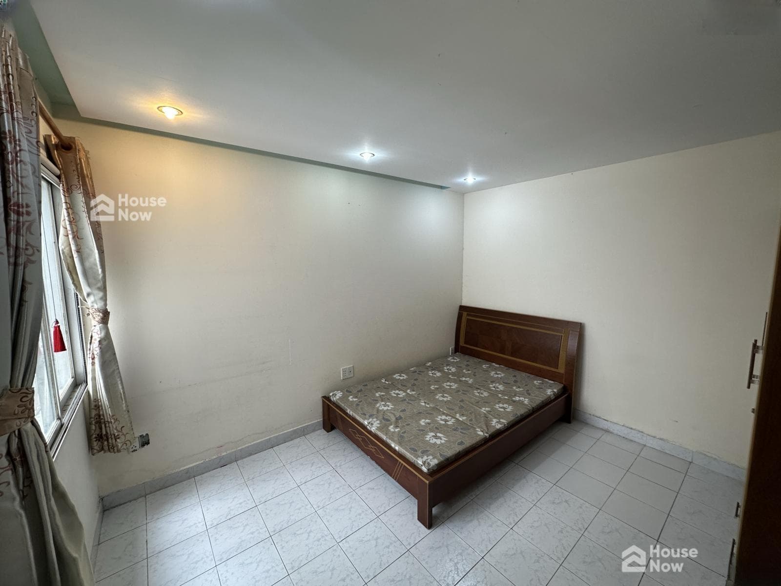 Bán chung cư Vạn Đô - Căn góc 78m2 2PN 1WC - Giá 4,8 tỷ (đã có sổ) - LH: 093872**** Mr. Tài - ảnh 1