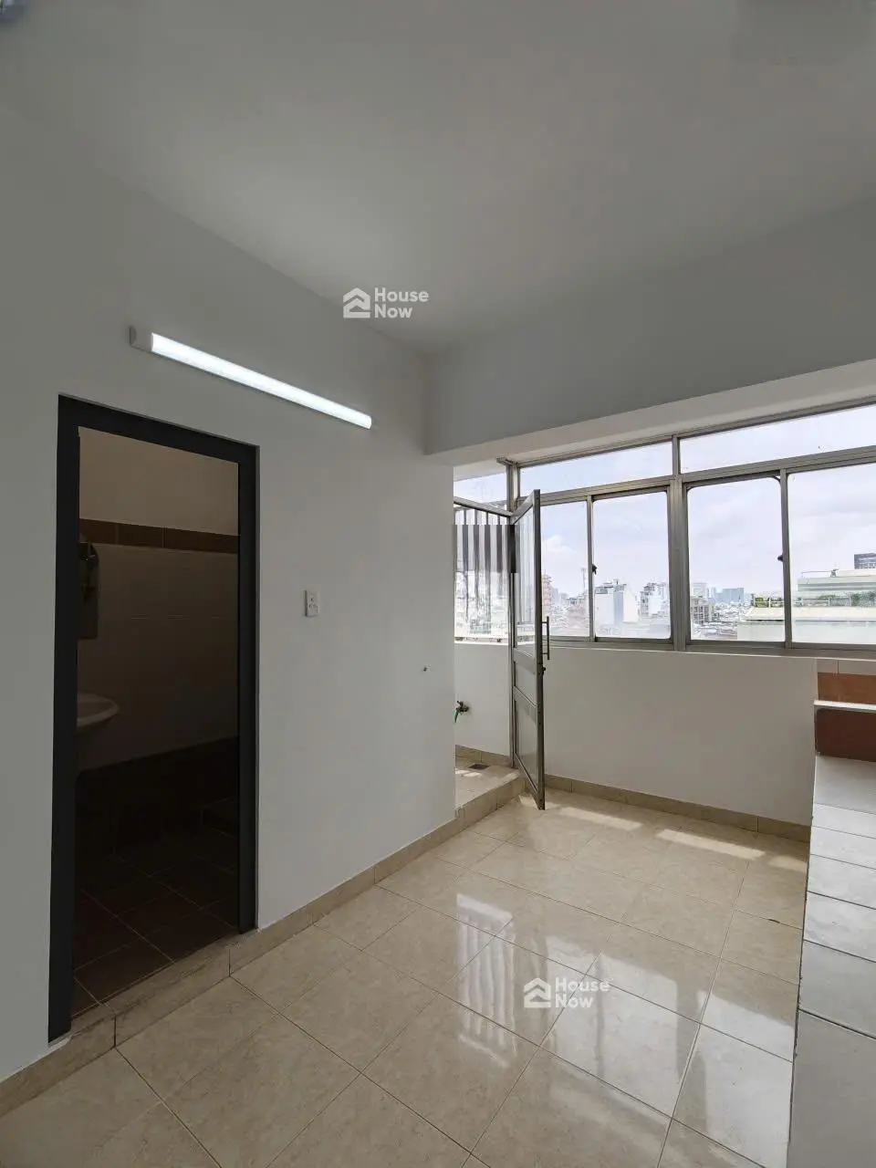Bán CH H3 Hoàng Diệu, P. 6, Q. 4, TP.HCM, 3,8 tỷ, 58,4m2, 2PN, view đẹp - ảnh 9 Bán CH H3 Hoàng Diệu, P. 6, Q. 4, TP.HCM, 3,8 tỷ, 58,4m2, 2PN, view đẹp - ảnh 9