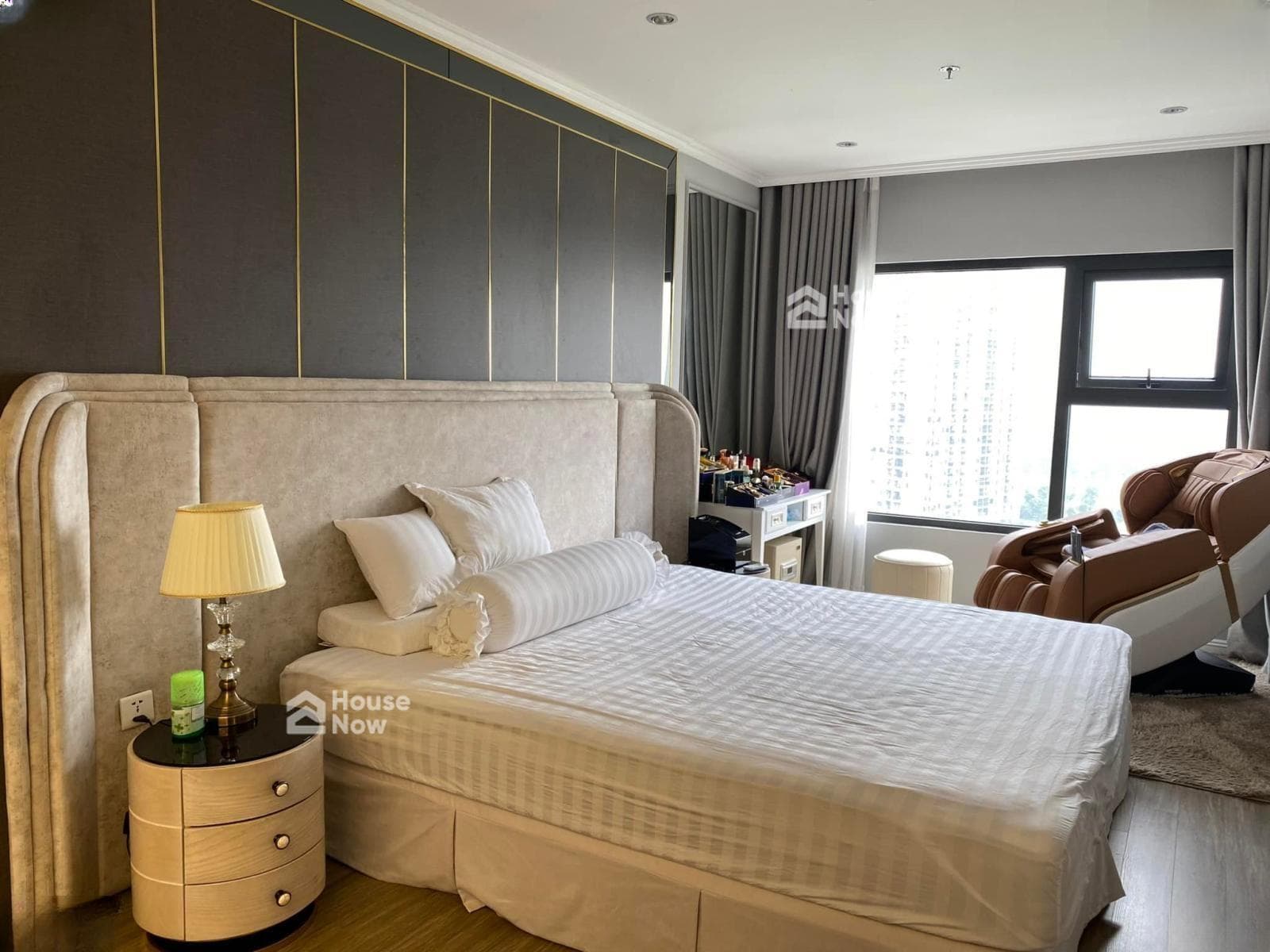 Gia đình em cần tiền nên muốn bán căn 3pn2vs full nội thất view bể bơi giá 3tỷ690tr tại vinhomes op - ảnh 2 Gia đình em cần tiền nên muốn bán căn 3pn2vs full nội thất view bể bơi giá 3tỷ690tr tại vinhomes op - ảnh 2
