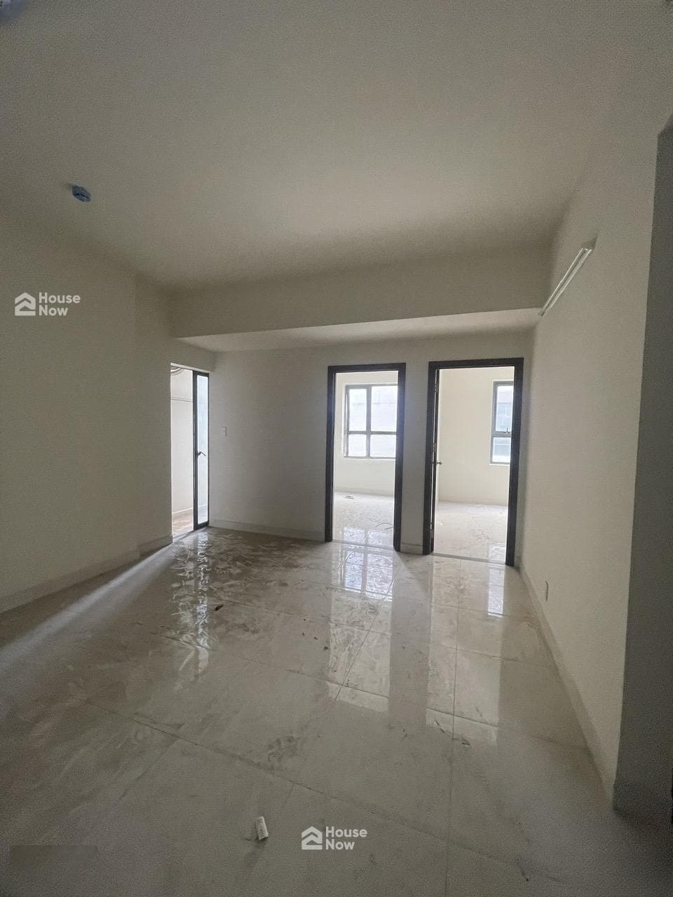 Hiếm Hoi 2t750 60m2 2PN 2WC Bao Sang Tên - ảnh 1