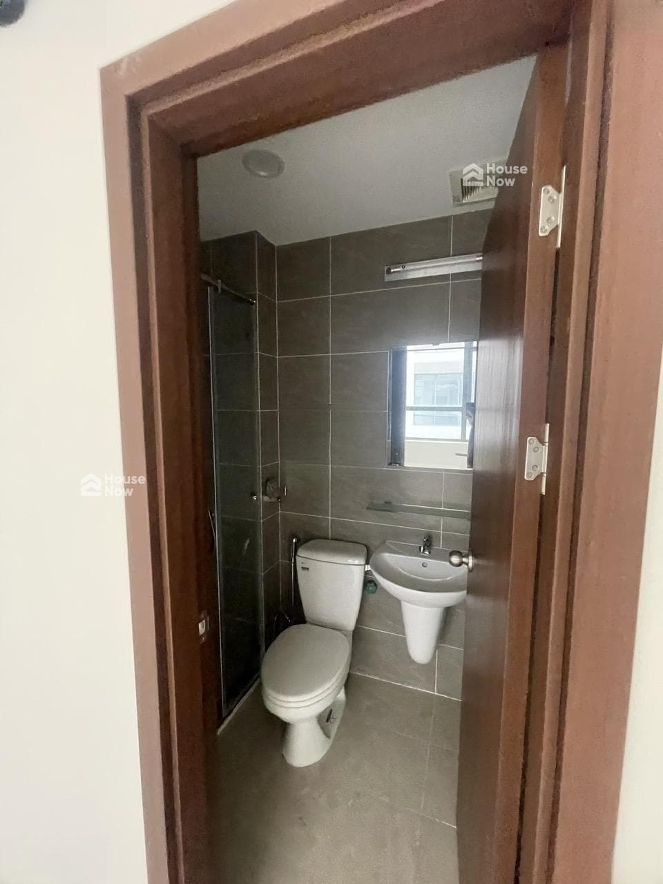 Hiếm Hoi 2t750 60m2 2PN 2WC Bao Sang Tên - ảnh 4 Hiếm Hoi 2t750 60m2 2PN 2WC Bao Sang Tên - ảnh 4