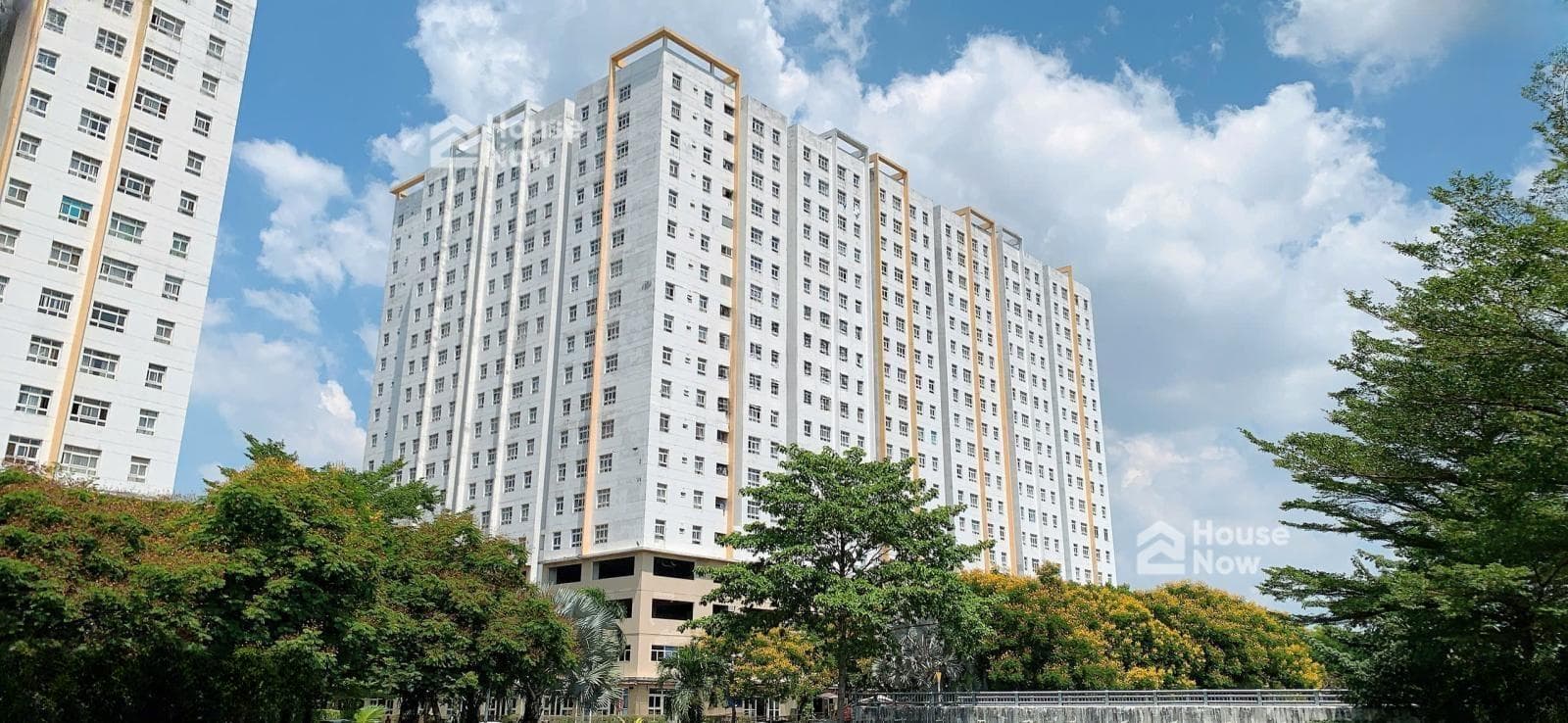 Cần bán căn hộ giá rẻ 2PN 63m2 Sunview Town Thủ Đức, có sổ hồng riêng, ngay QL13, gần Phạm Văn Đồng - ảnh 1 Cần bán căn hộ giá rẻ 2PN 63m2 Sunview Town Thủ Đức, có sổ hồng riêng, ngay QL13, gần Phạm Văn Đồng - ảnh 1