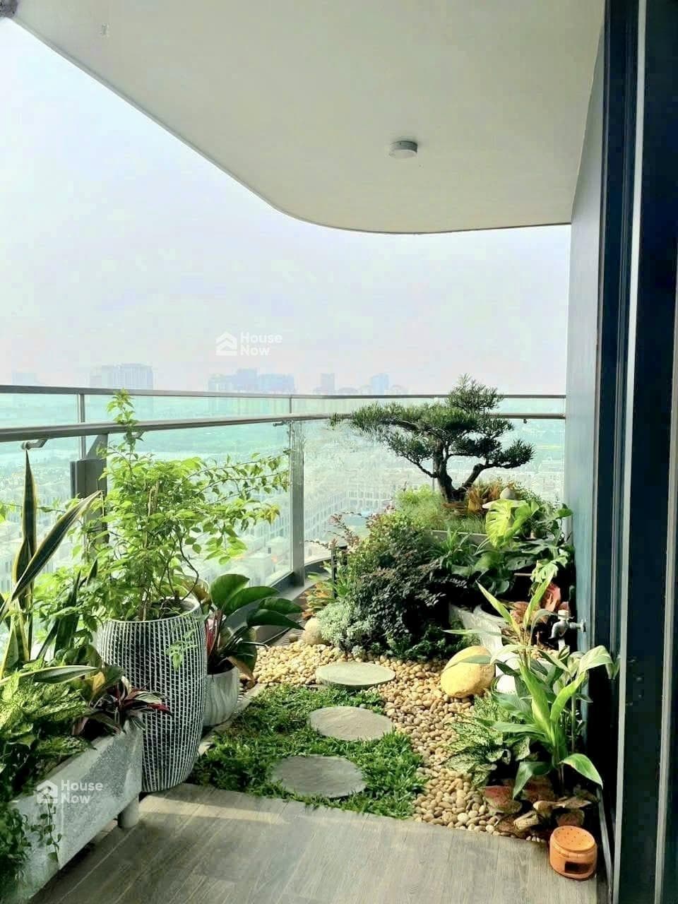 Hàng đẹp giá hời: Căn 2PN Sunshine Golden River tầng cao view sông Hồng rất đẹp, giá chỉ 120tr/m2 - ảnh 8 Hàng đẹp giá hời: Căn 2PN Sunshine Golden River tầng cao view sông Hồng rất đẹp, giá chỉ 120tr/m2 - ảnh 8