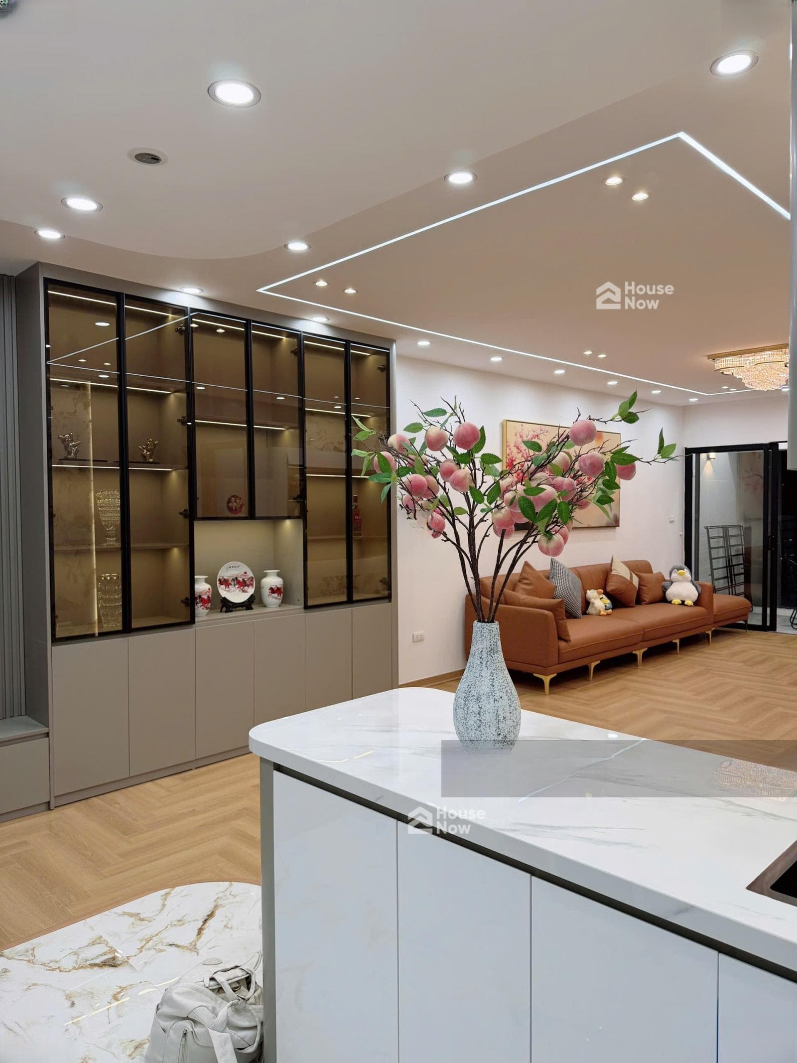 Bán nhanh căn 2PN, 100m2 có thể sửa 3PN tại Chelsea Park, ban công Đông Nam. - ảnh 1 Bán nhanh căn 2PN, 100m2 có thể sửa 3PN tại Chelsea Park, ban công Đông Nam. - ảnh 1