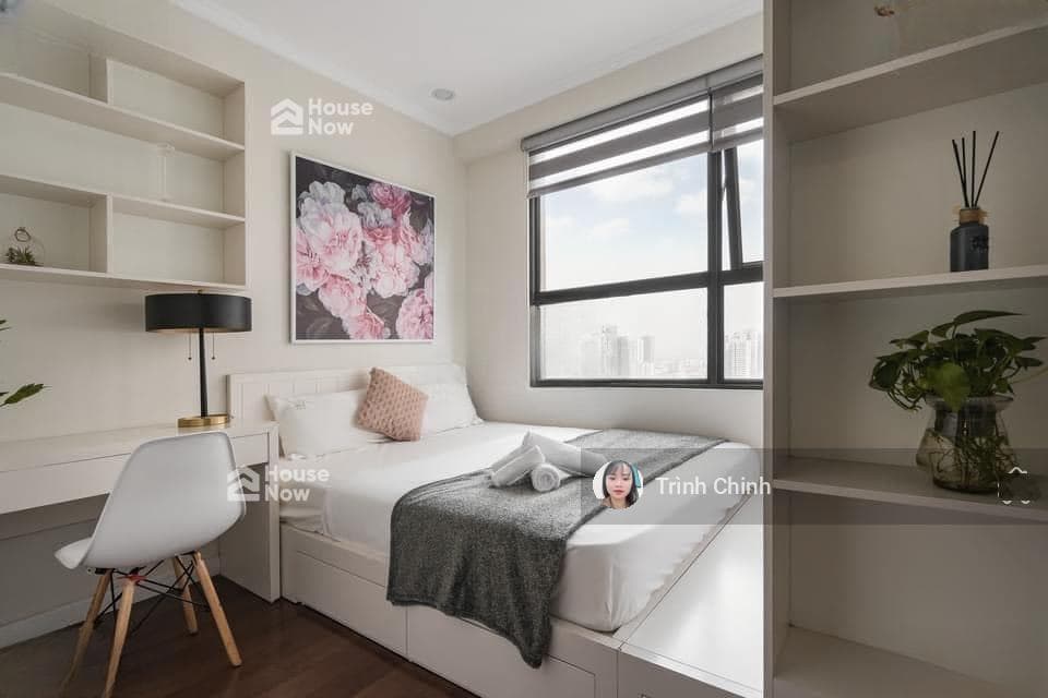 Bán căn hộ cao cấp 2PN, 78m2 tại Hoàng Cầu Skyline, ban công Đông Nam, đẹp, giá hơn 10 tỷ - ảnh 5 Bán căn hộ cao cấp 2PN, 78m2 tại Hoàng Cầu Skyline, ban công Đông Nam, đẹp, giá hơn 10 tỷ - ảnh 5