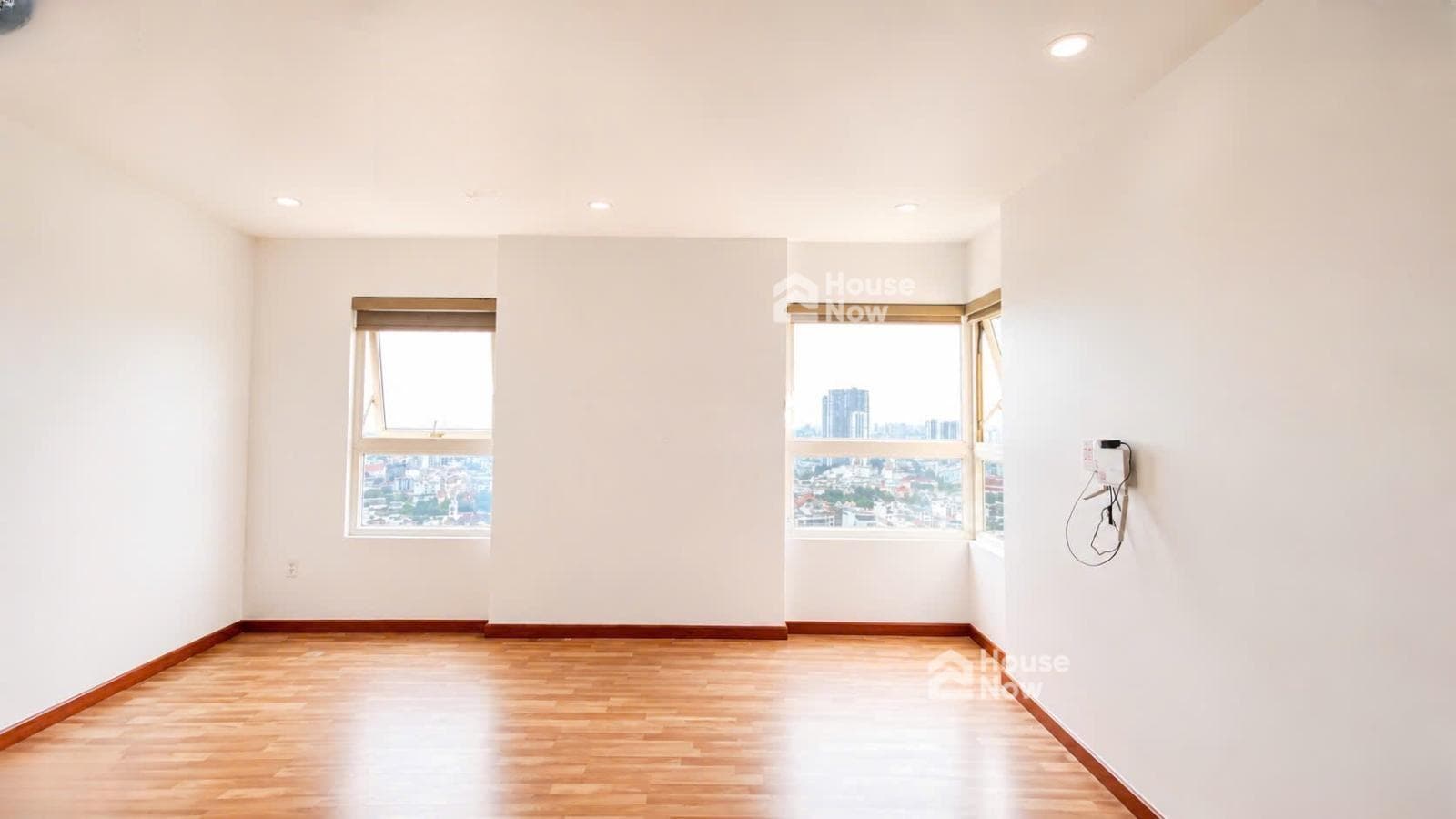Diamond Riverside 3PN trực diện hướng Đông, view Q1, Võ Văn Kiệt - Tầng đẹp - View thoáng - Alo em - ảnh 8 Diamond Riverside 3PN trực diện hướng Đông, view Q1, Võ Văn Kiệt - Tầng đẹp - View thoáng - Alo em - ảnh 8