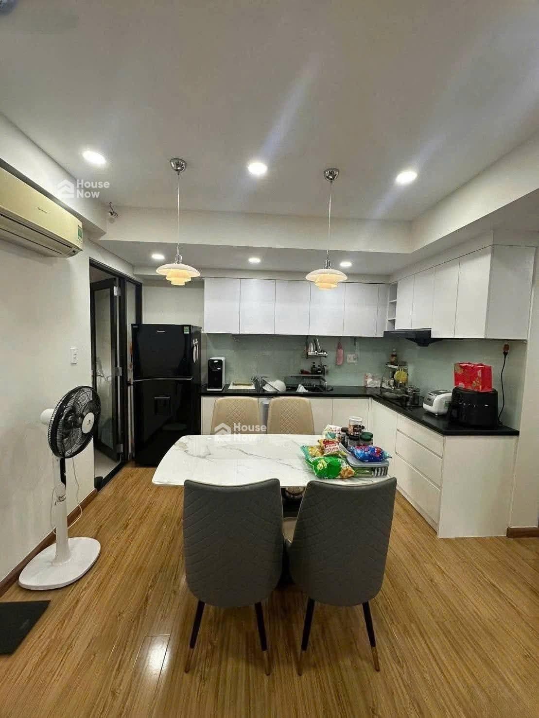 Ngộp bán chính chủ bán nhanh FUJI chỉ 4,2 tỷ sổ hồng lâu căn góc 3PN 2WC ban công đẹp NT xịn mới - ảnh 5 Ngộp bán chính chủ bán nhanh FUJI chỉ 4,2 tỷ sổ hồng lâu căn góc 3PN 2WC ban công đẹp NT xịn mới - ảnh 5