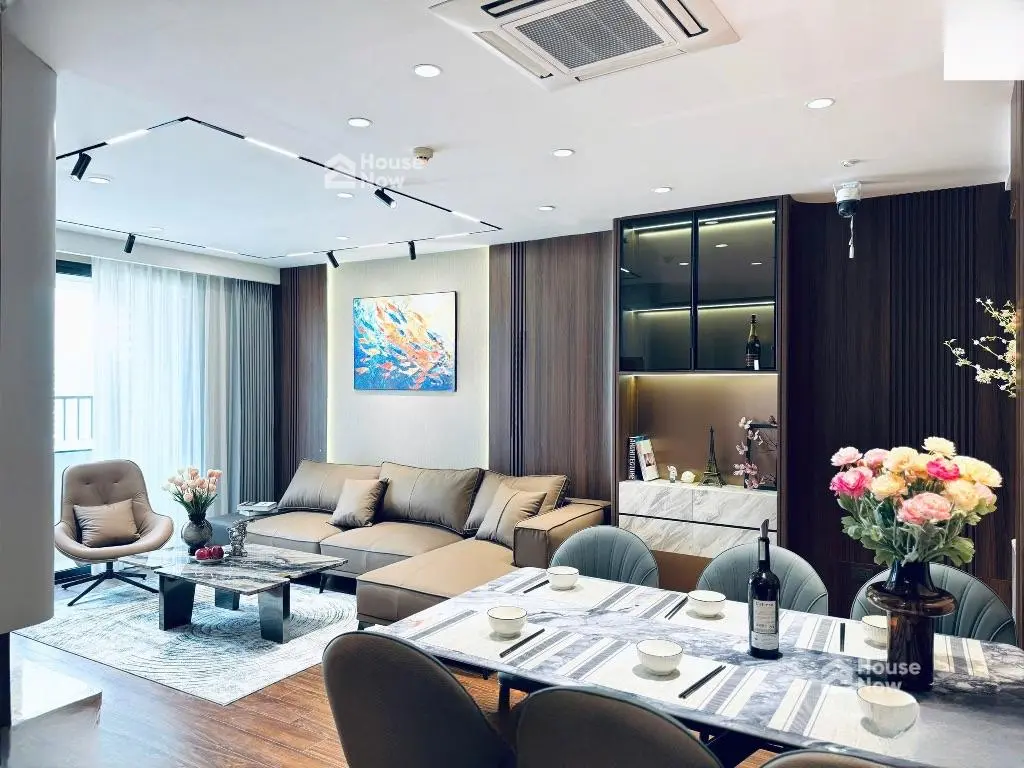 🔥 SIÊU PHẨM 3PN FLC 36 PHẠM HÙNG - FULL NỘI THẤT HẠNG SANG, GIÁ CHỈ 8 TỶ! - ảnh 2 🔥 SIÊU PHẨM 3PN FLC 36 PHẠM HÙNG - FULL NỘI THẤT HẠNG SANG, GIÁ CHỈ 8 TỶ! - ảnh 2