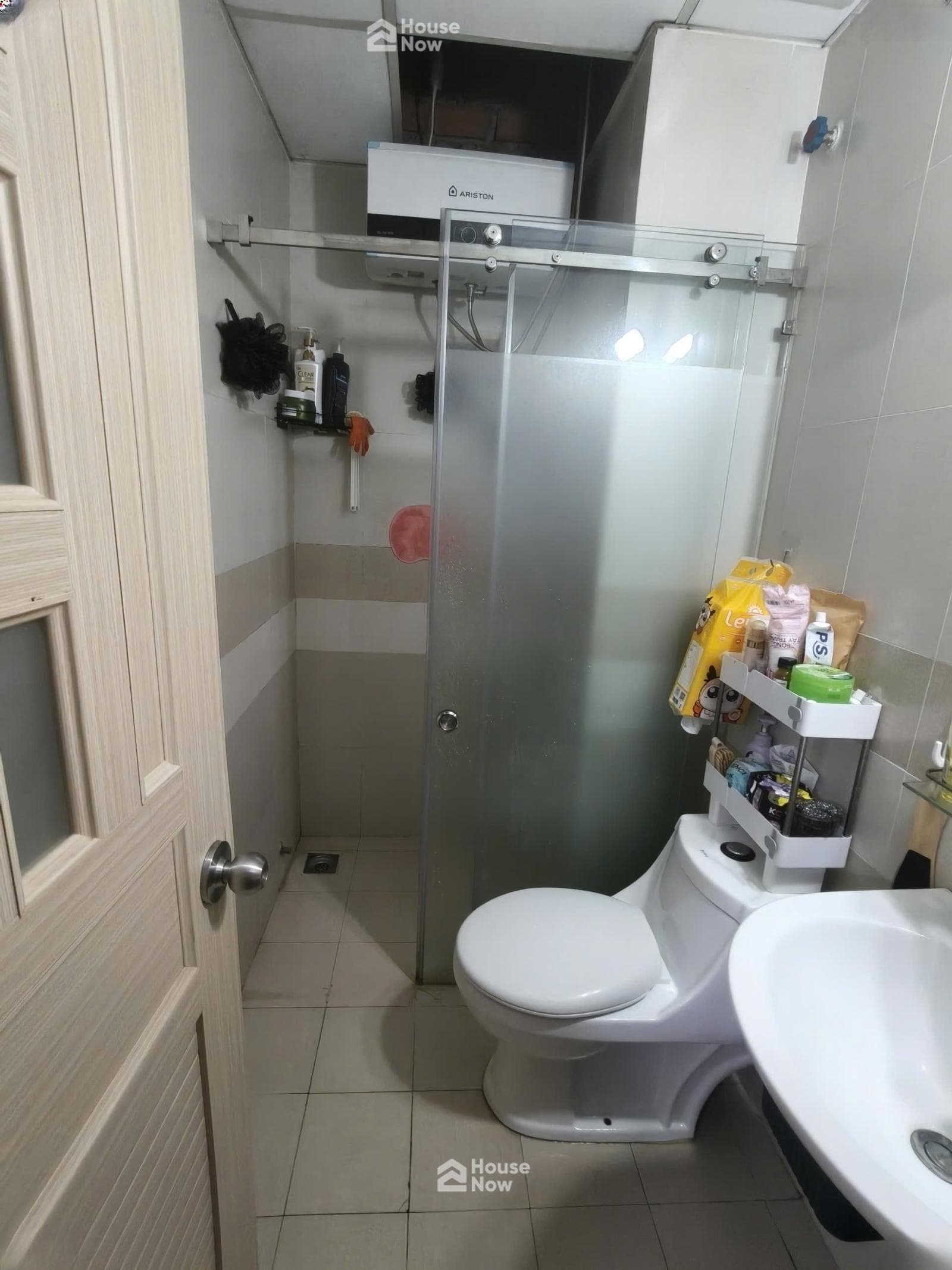 Bán chung cư Tô Ký. 2pn, 1wc. Có ban công. Nhà trống. Sổ hồng riêng - ảnh 2 Bán chung cư Tô Ký. 2pn, 1wc. Có ban công. Nhà trống. Sổ hồng riêng - ảnh 2