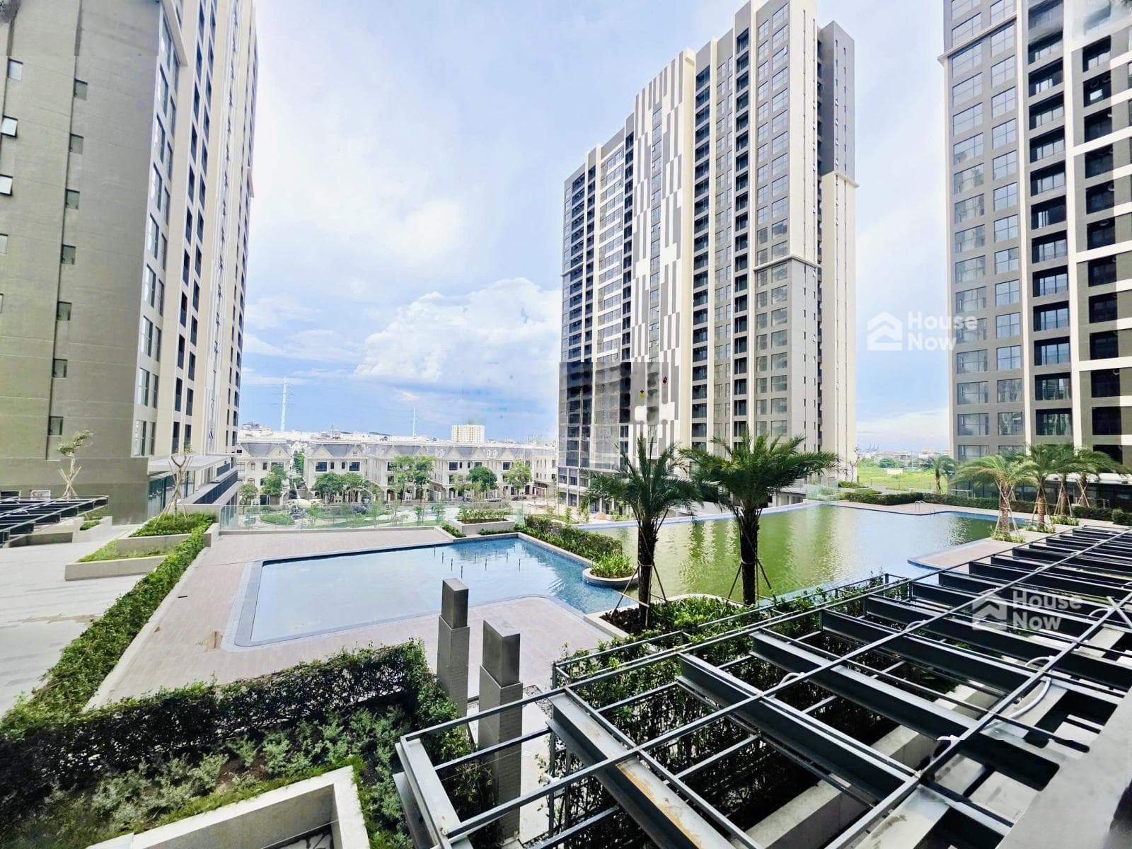 Bán căn 2PN Victoria Village tháp VTV3 căn 01, view hồ bơi, mát mẻ giá 6,1 tỷ - ảnh 3 Bán căn 2PN Victoria Village tháp VTV3 căn 01, view hồ bơi, mát mẻ giá 6,1 tỷ - ảnh 3