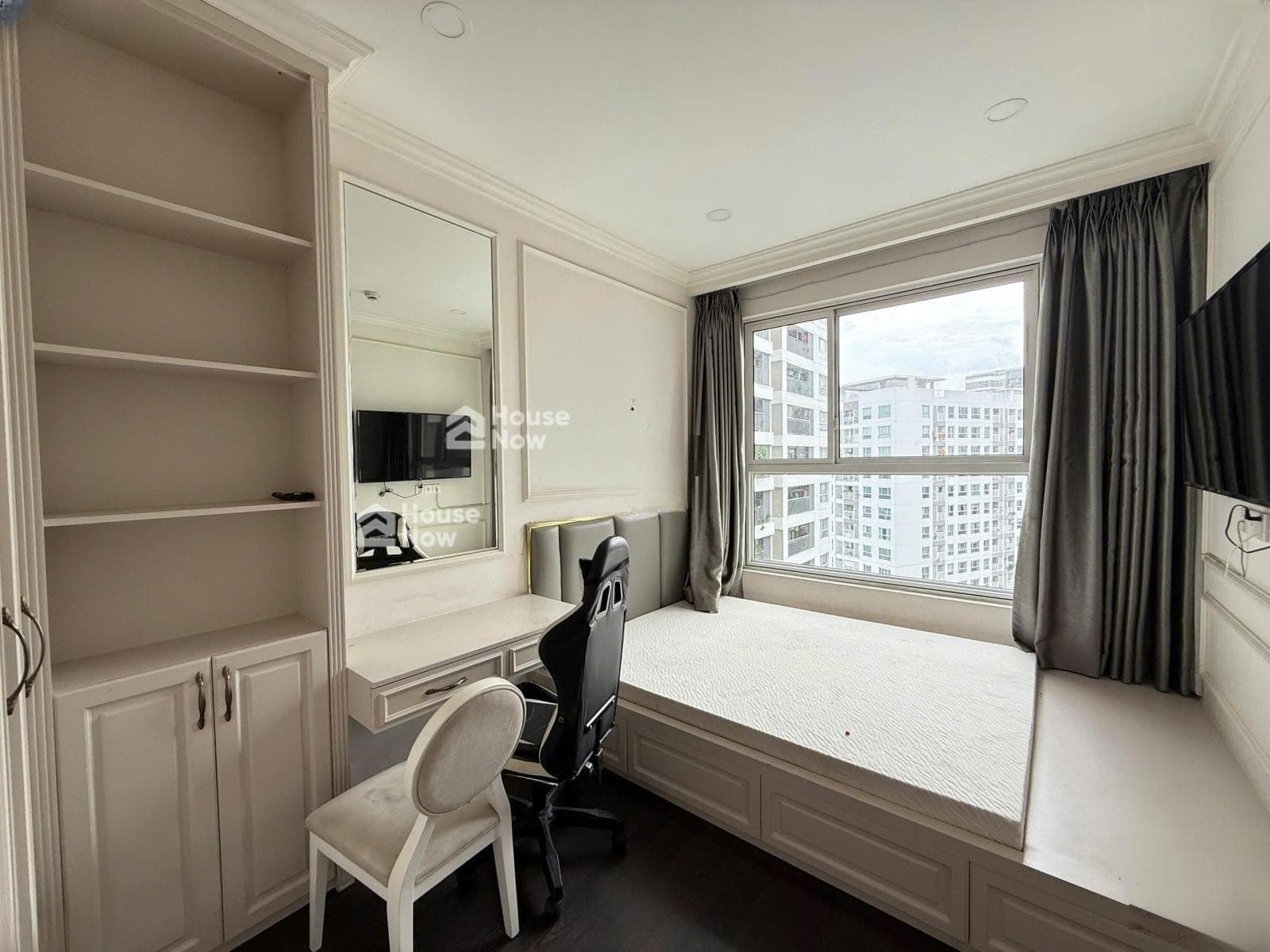HOT! Hạ giá bán căn 3PN+2WC 103m2 view Đông nội khu cực đẹp. Sẵn nội thất đầu tư để ở - ảnh 1