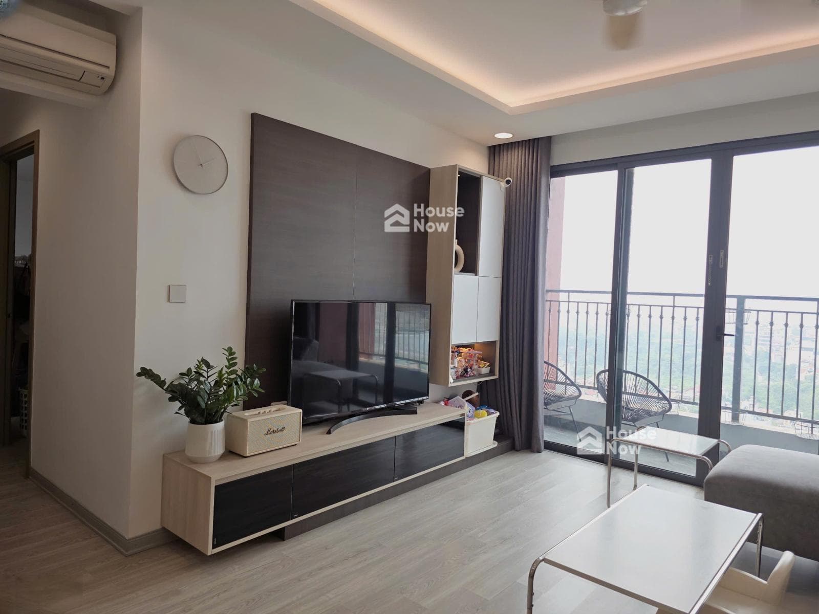 Chủ nhà cần bán căn hộ 90m2 2PN tầng cao view thoáng cc One 18 Ngọc Lâm. Giá 7 tỷ bao thuế phí. - ảnh 2 Chủ nhà cần bán căn hộ 90m2 2PN tầng cao view thoáng cc One 18 Ngọc Lâm. Giá 7 tỷ bao thuế phí. - ảnh 2