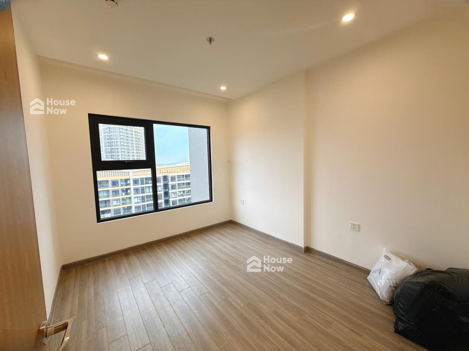Thật 100% căn 1N+ Glory Heights giá 2,6 tỷ bao hết, view hồ bơi, hướng mát, giá tốt trên thị trường - ảnh 4 Thật 100% căn 1N+ Glory Heights giá 2,6 tỷ bao hết, view hồ bơi, hướng mát, giá tốt trên thị trường - ảnh 4