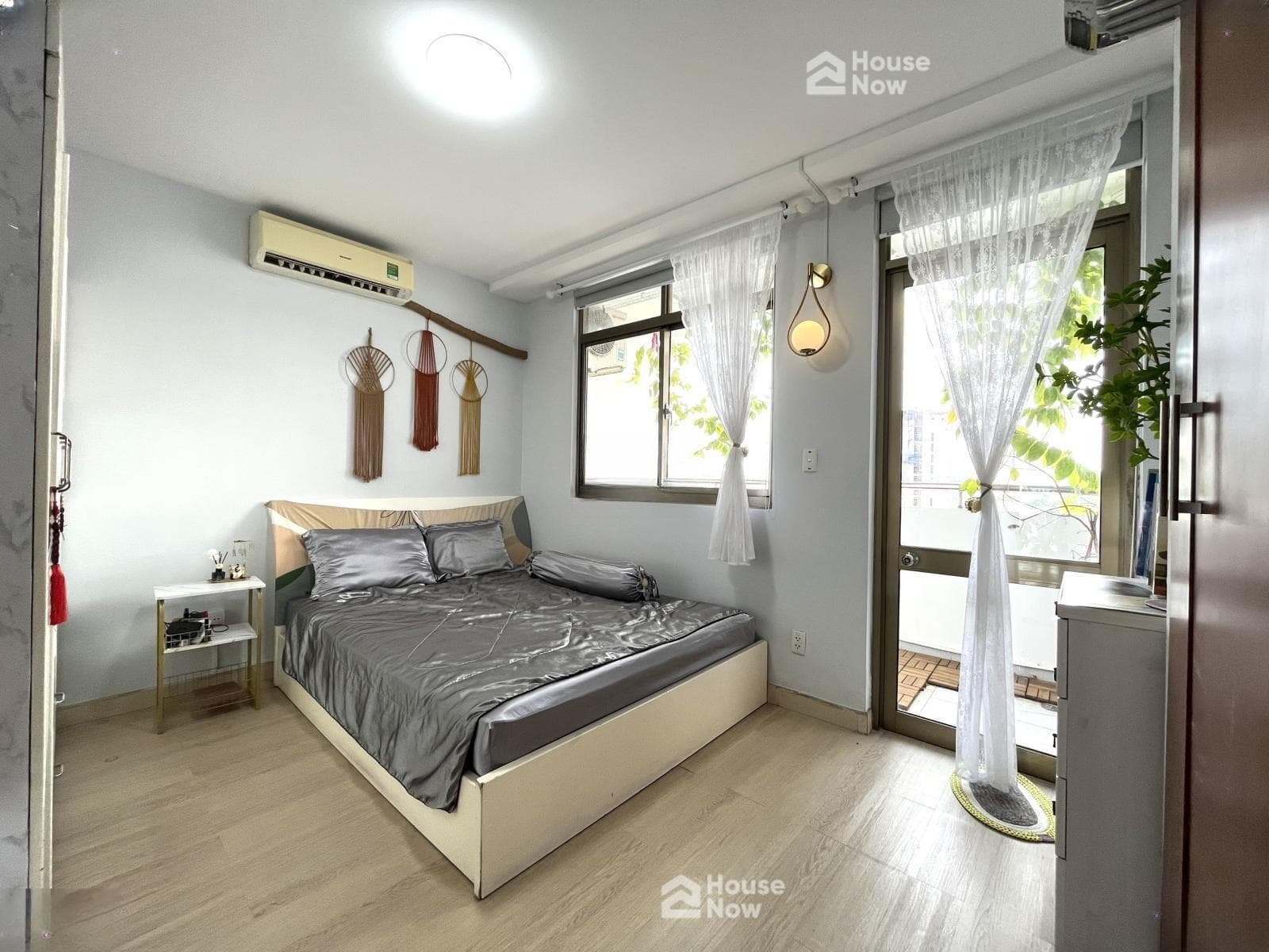 Bán căn hộ Screc Tower - 101m2/3PN giá 5,7 tỷ - sổ hồng 090887**** Tuấn - ảnh 2 Bán căn hộ Screc Tower - 101m2/3PN giá 5,7 tỷ - sổ hồng 090887**** Tuấn - ảnh 2