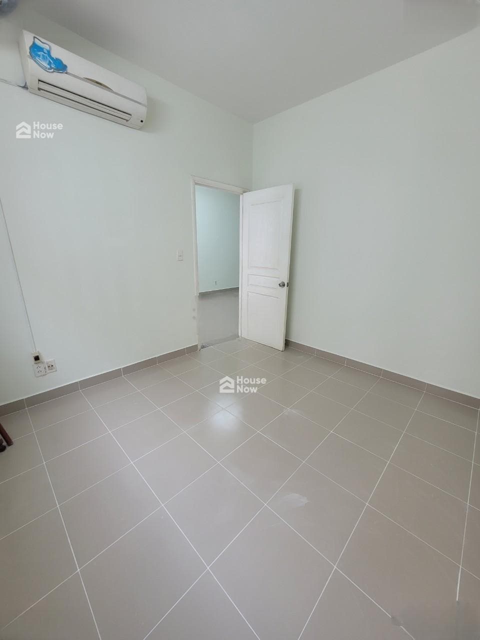 Cần bán căn hộ Lotus Garden giá bán 3 tỷ 3. Có 2 phòng ngủ, sổ hồng riêng. Lh 038401**** xem nhà - ảnh 3 Cần bán căn hộ Lotus Garden giá bán 3 tỷ 3. Có 2 phòng ngủ, sổ hồng riêng. Lh 038401**** xem nhà - ảnh 3
