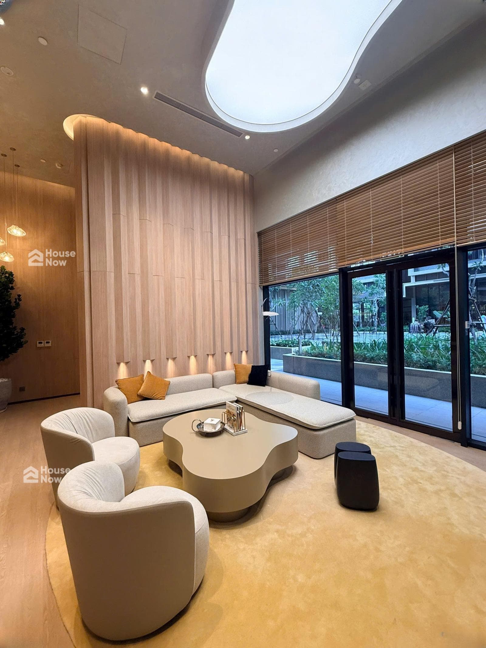 Chưa khi nào rẻ như thế này, 62.2m2 căn góc 2 ngủ, 2 vệ sinh giá 4.X tỷ. Chủ nhà thiện chí bán - ảnh 1 Chưa khi nào rẻ như thế này, 62.2m2 căn góc 2 ngủ, 2 vệ sinh giá 4.X tỷ. Chủ nhà thiện chí bán - ảnh 1