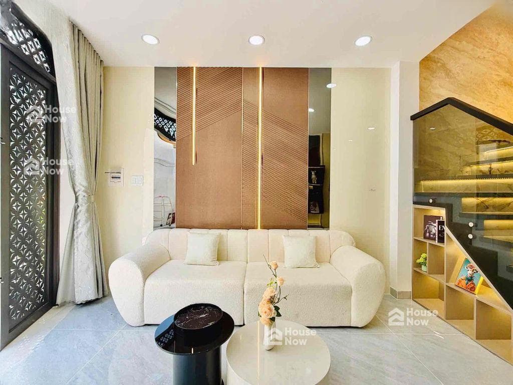 Ô TÔ ĐẬU CỬA - 45m2 - 3 TẦNG XÂY MỚI - TẶNG FULL NỘI THẤT - NHỈNH 5TỶ - ảnh 2 Ô TÔ ĐẬU CỬA - 45m2 - 3 TẦNG XÂY MỚI - TẶNG FULL NỘI THẤT - NHỈNH 5TỶ - ảnh 2