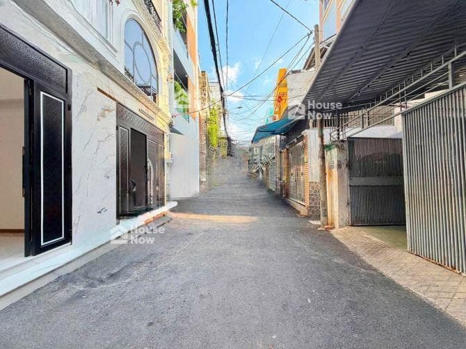 Nhà bình thanh co thang máy 2 can liên ke - ảnh 1 Nhà bình thanh co thang máy 2 can liên ke - ảnh 1