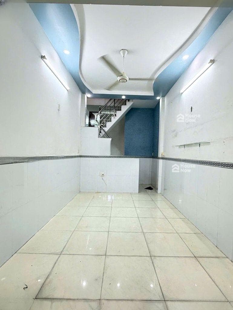Nhà hẻm Trần Quang Cơ 3,3x13m 3 tầng 4,95 T.Ỷ - ảnh 1 Nhà hẻm Trần Quang Cơ 3,3x13m 3 tầng 4,95 T.Ỷ - ảnh 1