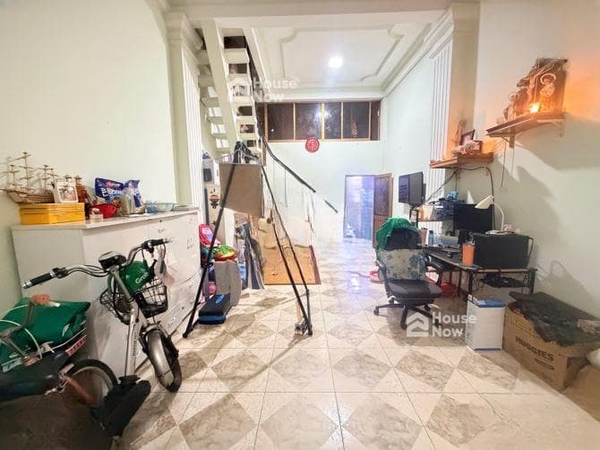 6.5 TỶ CÓ NHÀ 3 TẦNG GIÁP QUẬN 1 – NGUYỄN VĂN LẠC – NGANG 4.2M, GẦN 50M²! - ảnh 2 6.5 TỶ CÓ NHÀ 3 TẦNG GIÁP QUẬN 1 – NGUYỄN VĂN LẠC – NGANG 4.2M, GẦN 50M²! - ảnh 2