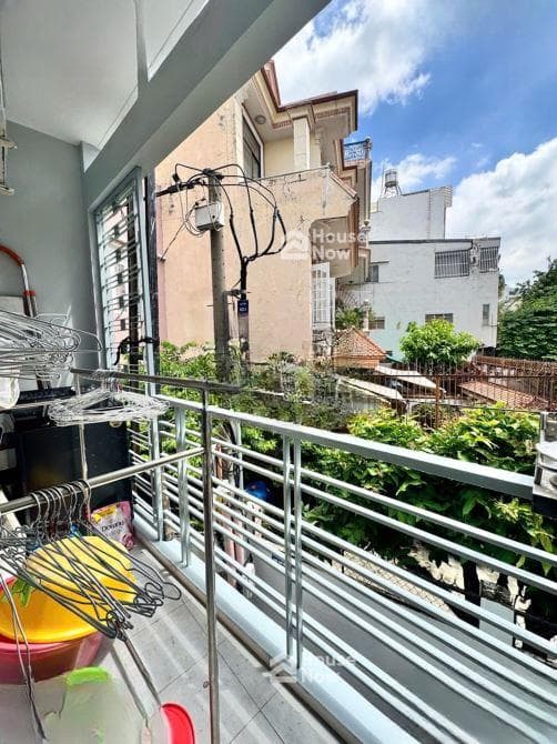 NHÀ 2 TẦNG MỚI ĐẸP – LÔ GÓC THOÁNG – NGUYỄN ĐÌNH CHÍNH, PHÚ NHUẬN 🔥 - ảnh 6 NHÀ 2 TẦNG MỚI ĐẸP – LÔ GÓC THOÁNG – NGUYỄN ĐÌNH CHÍNH, PHÚ NHUẬN 🔥 - ảnh 6