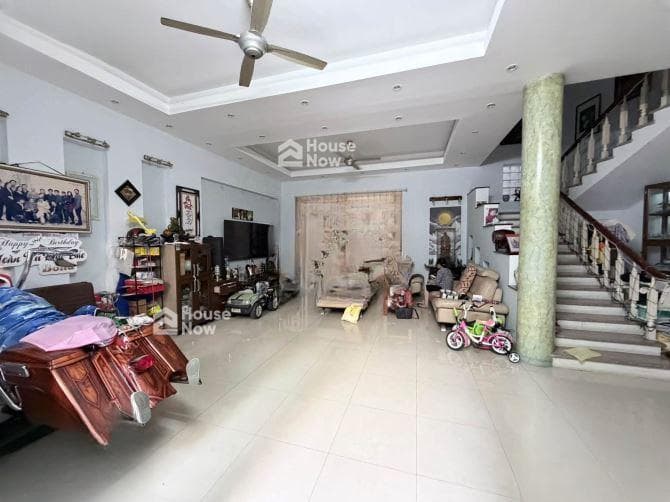 🔥 ĐÔNG QUAN – CẦU GIẤY | 220M² | MẶT TIỀN 13,6M | LÔ GÓC 3 MẶT THOÁNG | 41,8 TỶ - ảnh 2 🔥 ĐÔNG QUAN – CẦU GIẤY | 220M² | MẶT TIỀN 13,6M | LÔ GÓC 3 MẶT THOÁNG | 41,8 TỶ - ảnh 2