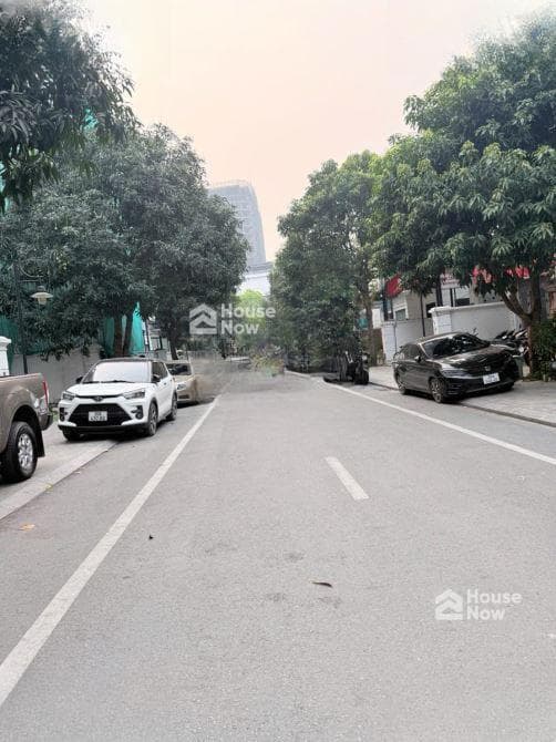 BÁN BIỆT THỰ NGUYỆT QUẾ 25 VINHOMES RIVERSIDE, 176M², LÔ GÓC 2 MẶT TIỀN, 51 TỶ - ảnh 9 BÁN BIỆT THỰ NGUYỆT QUẾ 25 VINHOMES RIVERSIDE, 176M², LÔ GÓC 2 MẶT TIỀN, 51 TỶ - ảnh 9