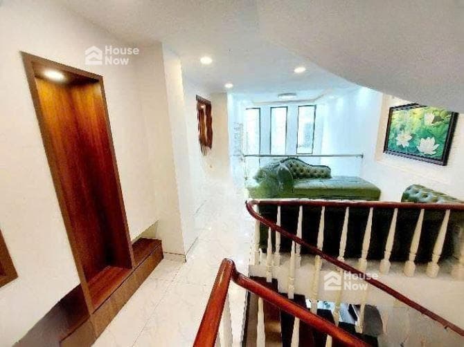 Khan Hiếm !!! Bán nhà đẹp Hoàng Hoa Thám, DT : 7.5mx20m - 4 tầng, Giá : 21 tỷ - ảnh 11 Khan Hiếm !!! Bán nhà đẹp Hoàng Hoa Thám, DT : 7.5mx20m - 4 tầng, Giá : 21 tỷ - ảnh 11