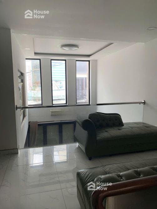 Khan Hiếm !!! Bán nhà đẹp Hoàng Hoa Thám, DT : 7.5mx20m - 4 tầng, Giá : 21 tỷ - ảnh 6 Khan Hiếm !!! Bán nhà đẹp Hoàng Hoa Thám, DT : 7.5mx20m - 4 tầng, Giá : 21 tỷ - ảnh 6