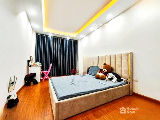 Nhà phố Hoàng Mai, 20m ra ô tô, Ngõ thông, 32m2 x 5 tầng, Full nội thất đẹp, Giá 7.6 tỷ - ảnh 4 Nhà phố Hoàng Mai, 20m ra ô tô, Ngõ thông, 32m2 x 5 tầng, Full nội thất đẹp, Giá 7.6 tỷ - ảnh 4