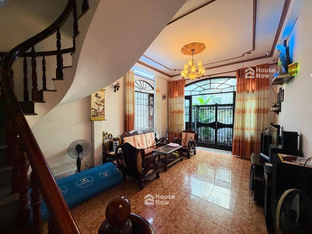 Nhà bán 82m2, quang trung, gần chợ, công viên, trường học - ảnh 2 Nhà bán 82m2, quang trung, gần chợ, công viên, trường học - ảnh 2