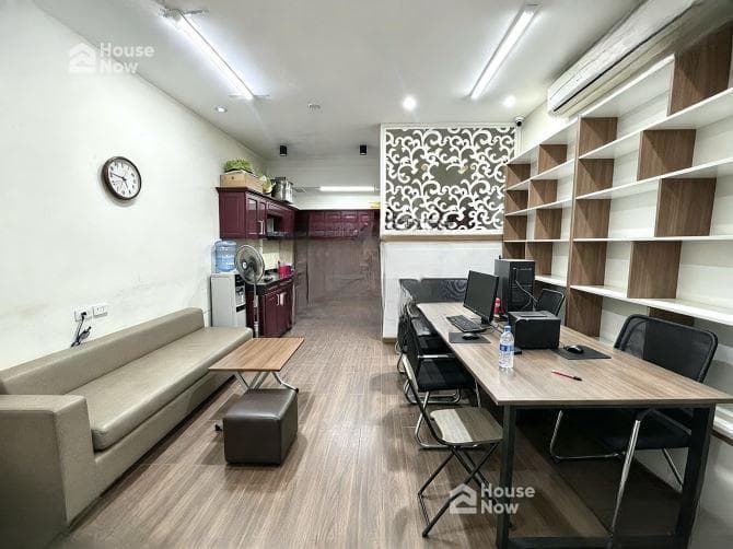 Nhà cực đẹp 38m2x6T thang máy chờ. Phân lô, vỉa hè, Cạnh KĐT Starlake phố Hoàng Quốc Việt. - ảnh 7 Nhà cực đẹp 38m2x6T thang máy chờ. Phân lô, vỉa hè, Cạnh KĐT Starlake phố Hoàng Quốc Việt. - ảnh 7