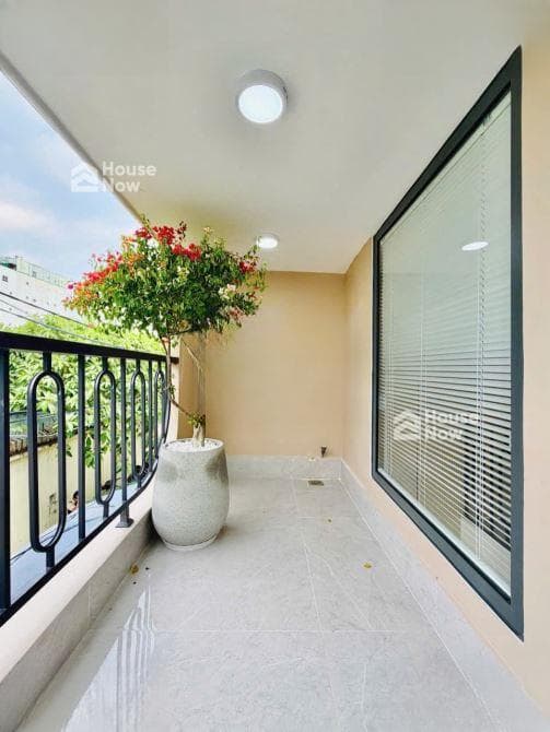 Nhà 2 lầu cực đẹp, nội thất cao cấp, hẻm xe tải đường cống lỡ. Chưa tới 6 đồng - ảnh 10 Nhà 2 lầu cực đẹp, nội thất cao cấp, hẻm xe tải đường cống lỡ. Chưa tới 6 đồng - ảnh 10