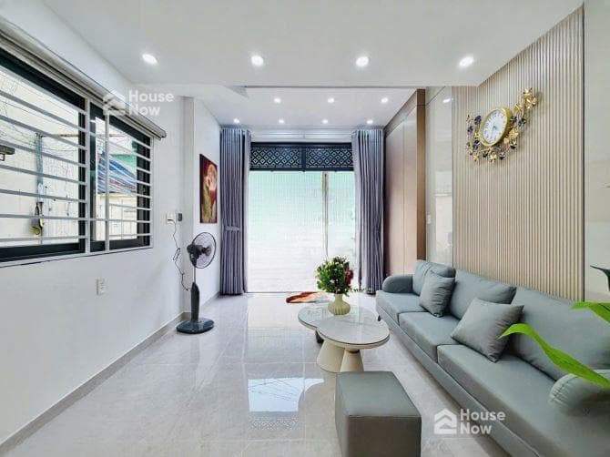 Nhà 2 lầu cực đẹp, nội thất cao cấp, hẻm xe tải đường cống lỡ. Chưa tới 6 đồng - ảnh 5 Nhà 2 lầu cực đẹp, nội thất cao cấp, hẻm xe tải đường cống lỡ. Chưa tới 6 đồng - ảnh 5