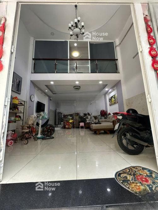 Bán nhà trịnh đình trọng, quận tân phú, dt 5 x 12m, nhà 2 lầu, 2pn 2tolet, giá chỉ 5.5 tỷ - ảnh 1 Bán nhà trịnh đình trọng, quận tân phú, dt 5 x 12m, nhà 2 lầu, 2pn 2tolet, giá chỉ 5.5 tỷ - ảnh 1