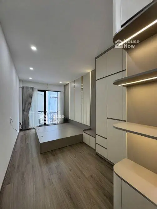 🏡 Hiếm, 6 tỷ xíu Nhà Gần 40M x 5 Tầng Thang Máy, Long Biên, Sát Phố - ảnh 4 🏡 Hiếm, 6 tỷ xíu Nhà Gần 40M x 5 Tầng Thang Máy, Long Biên, Sát Phố - ảnh 4