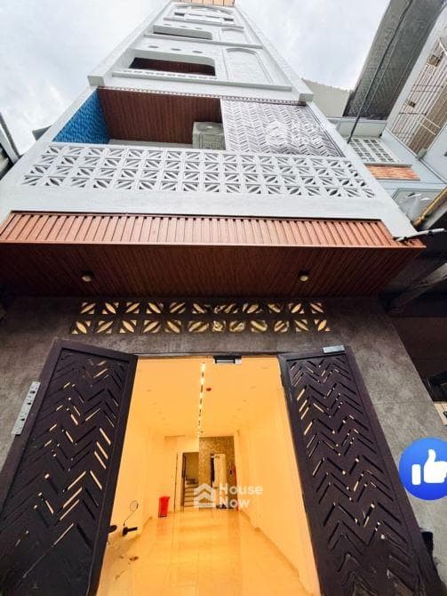 68M Nguyễn Văn Cừ- Vừa ở vừa Kinh doanh, dòng tiền 30tr/ tháng - ảnh 1 68M Nguyễn Văn Cừ- Vừa ở vừa Kinh doanh, dòng tiền 30tr/ tháng - ảnh 1