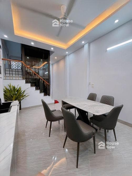 Kim Đồng, nhà phân lô, sát ô tô, gần hồ Kim Đồng, DT 48m2, 5 tầng, MT 3.8m, giá 15,5 tỷ. - ảnh 16 Kim Đồng, nhà phân lô, sát ô tô, gần hồ Kim Đồng, DT 48m2, 5 tầng, MT 3.8m, giá 15,5 tỷ. - ảnh 16