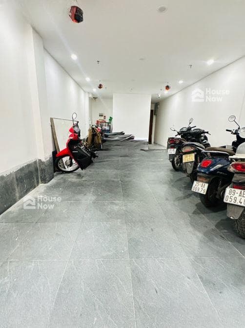 Bán Nhà Giải Phóng. Hoàng Mai. 7 Tầng Thang Máy. Ô Tô. DT 75m2. MT 4.7m. Giá 15.7 Tỷ - ảnh 1 Bán Nhà Giải Phóng. Hoàng Mai. 7 Tầng Thang Máy. Ô Tô. DT 75m2. MT 4.7m. Giá 15.7 Tỷ - ảnh 1